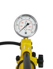 Ruční hydraulická pumpa s tlakoměrem HHB-700B (3)